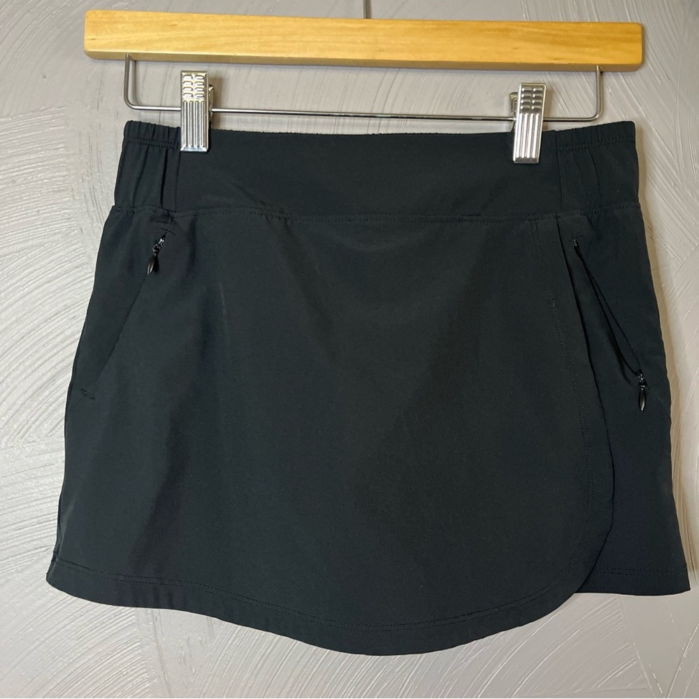 Black Athletic Women's Skort